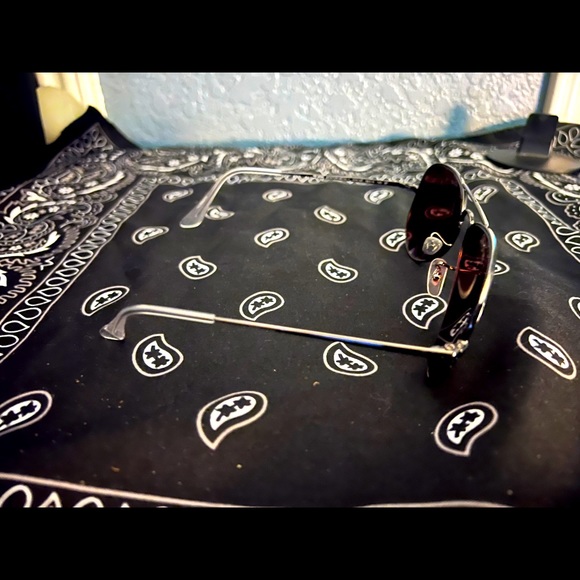 Ray-Ban’s - Picture 4 of 4